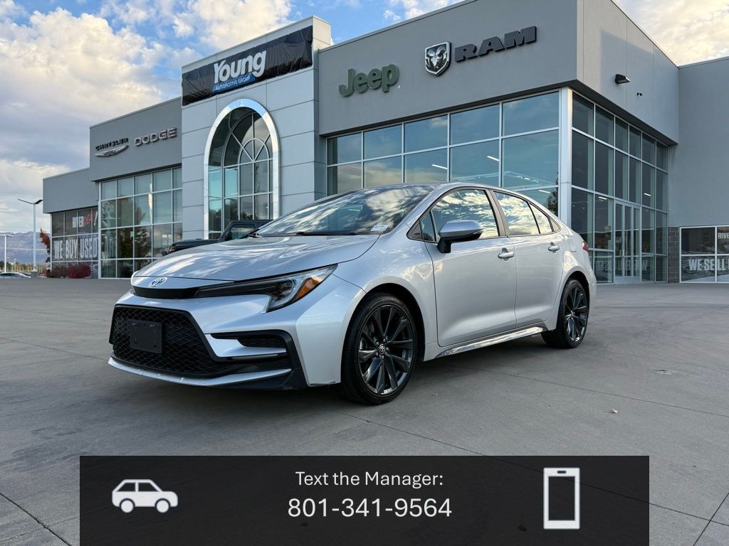 Used 2024 Toyota Corolla SE Sedan
