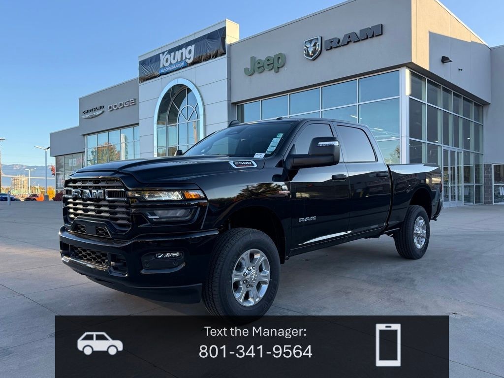 New 2025 Ram 2500 BIG HORN CREW CAB 4X4 6'4 BOX Pickup