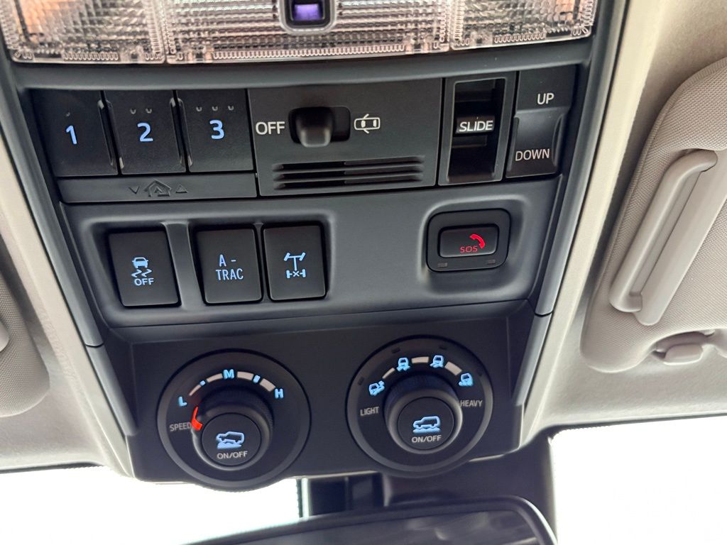 2023 Toyota 4Runner TRD Premium photo 4