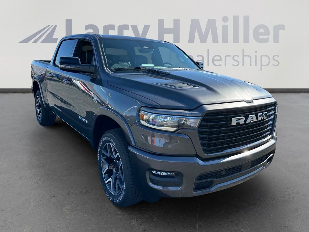 2026 Ram 1500 Laramie photo 4