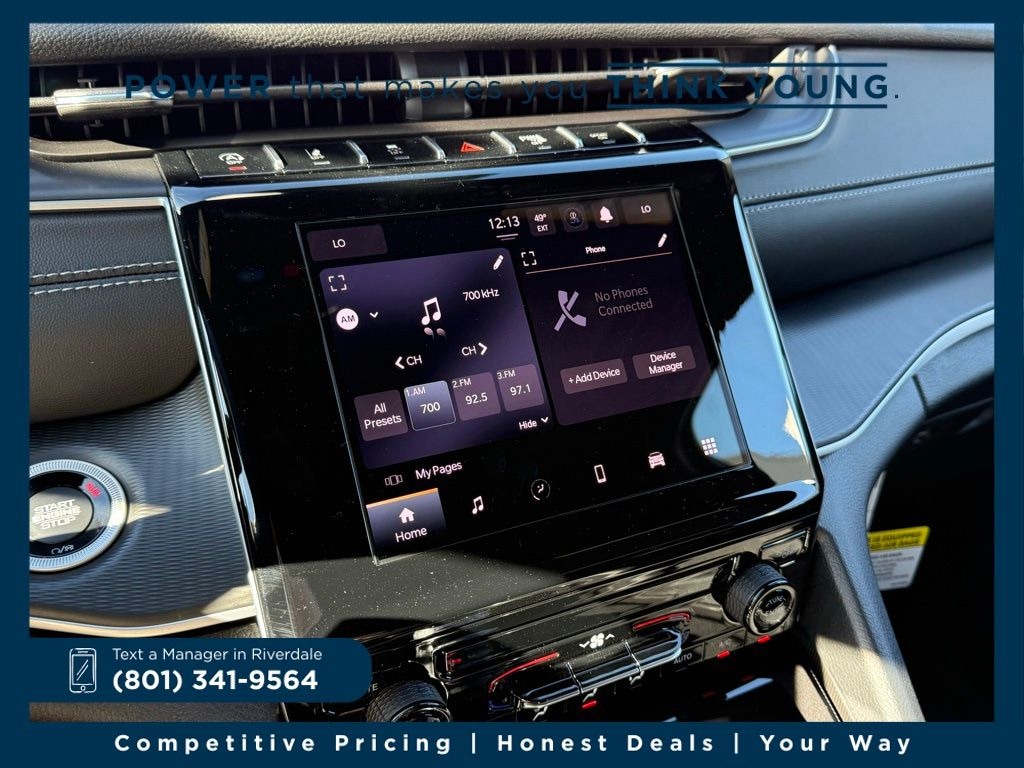 New 2025 Jeep Grand Cherokee LAREDO X 4X4 Sport Utility