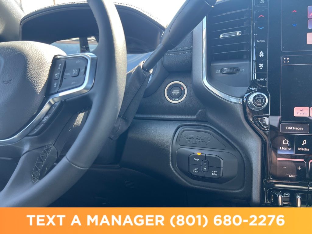 2026 RAM 3500 Laramie - Photo 24