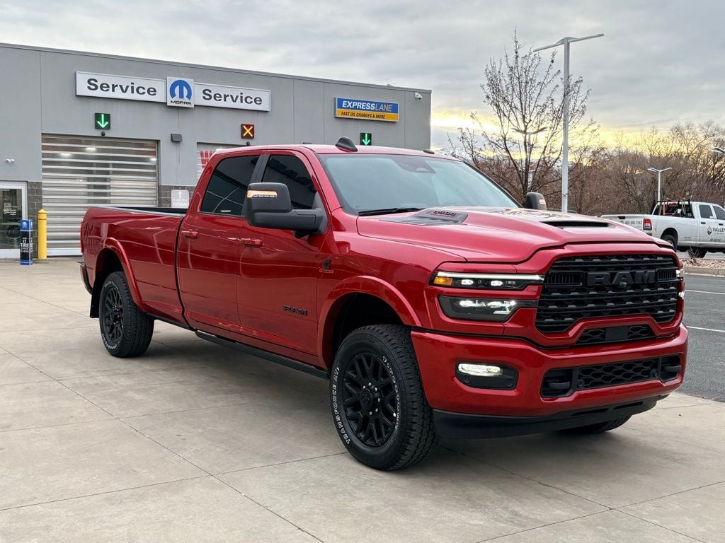 2026 Ram 3500 Limited photo 4