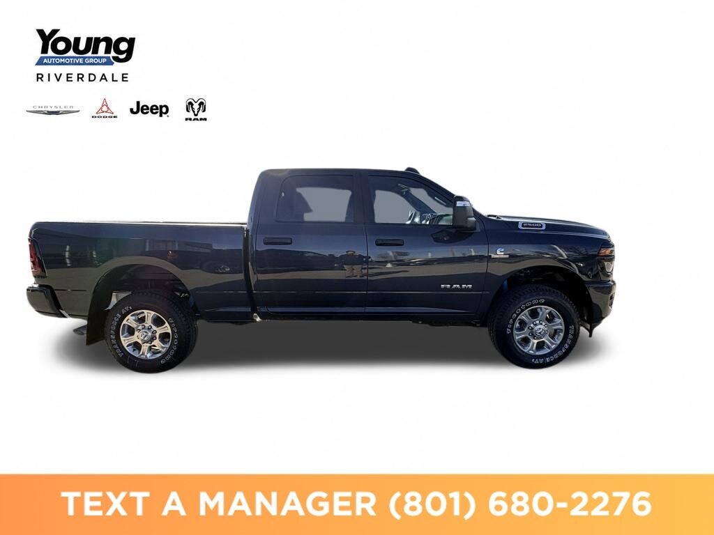 New 2026 Ram 2500 BIG HORN CREW CAB 4X4 6'4 BOX Pickup