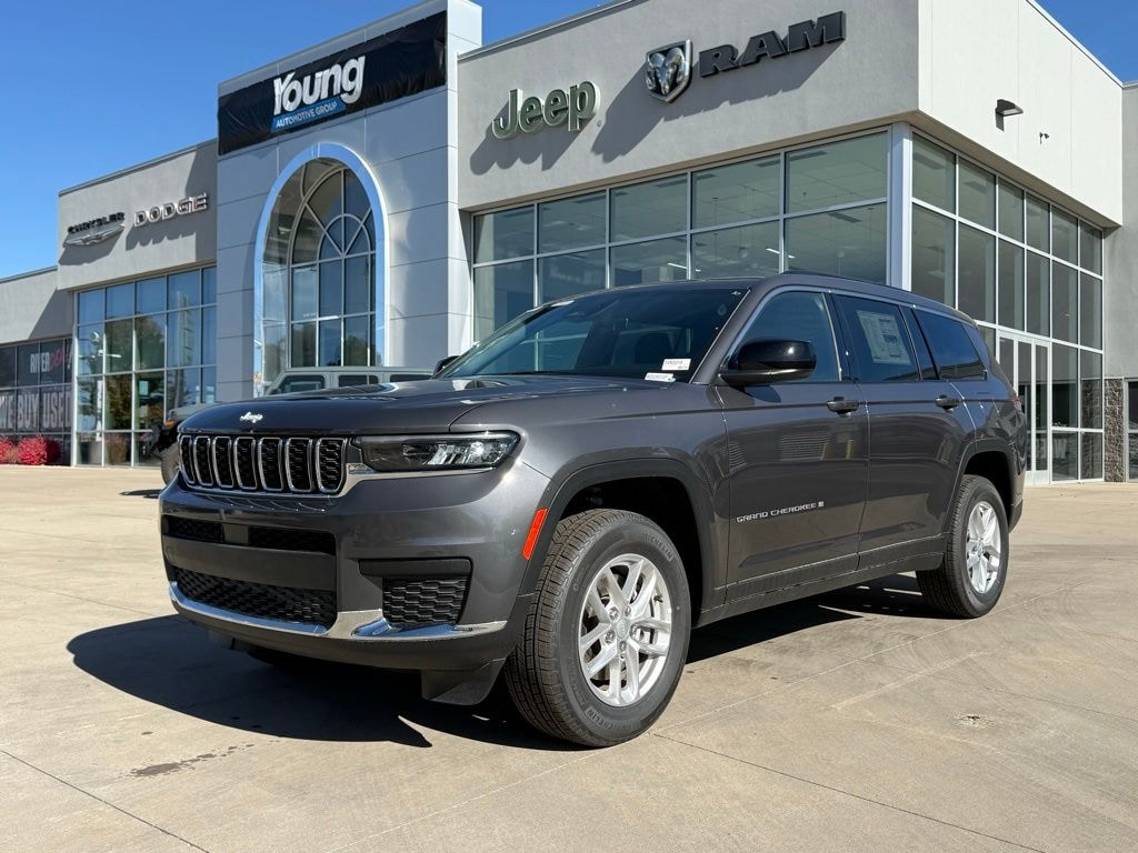 New 2025 Jeep Grand Cherokee L LAREDO X 4X4 Sport Utility