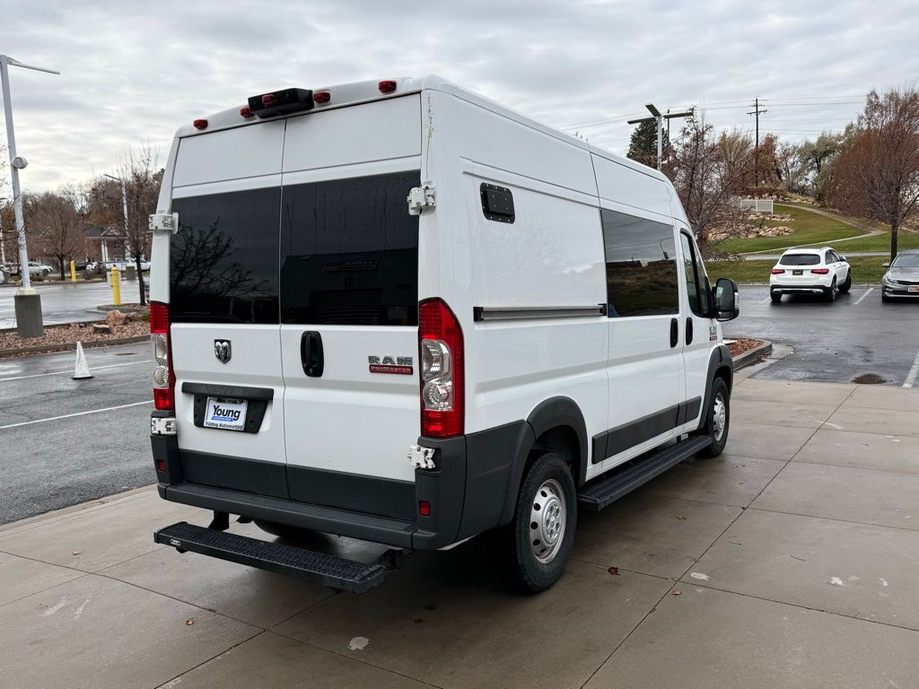 2018 Ram ProMaster 1500 Base Cargo Van photo 3