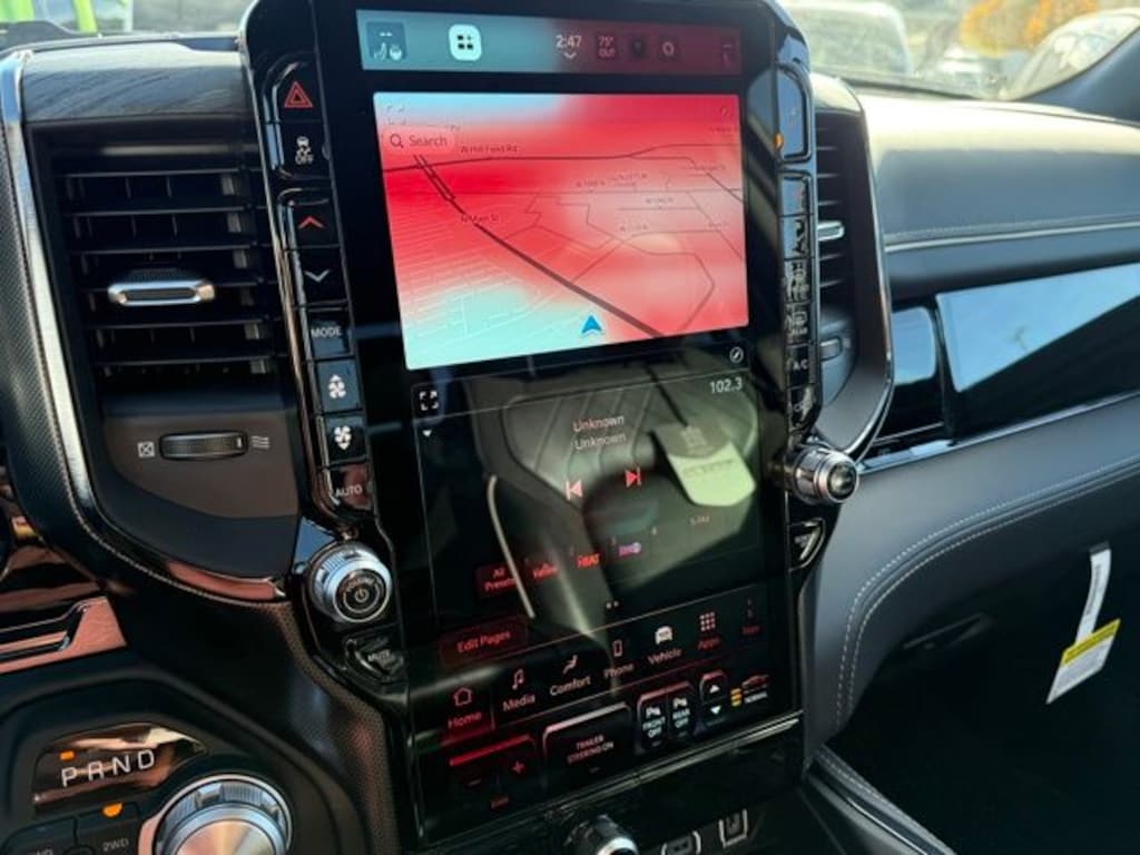 New 2026 Ram 1500 LIMITED CREW CAB 4X4 5'7 BOX Pickup