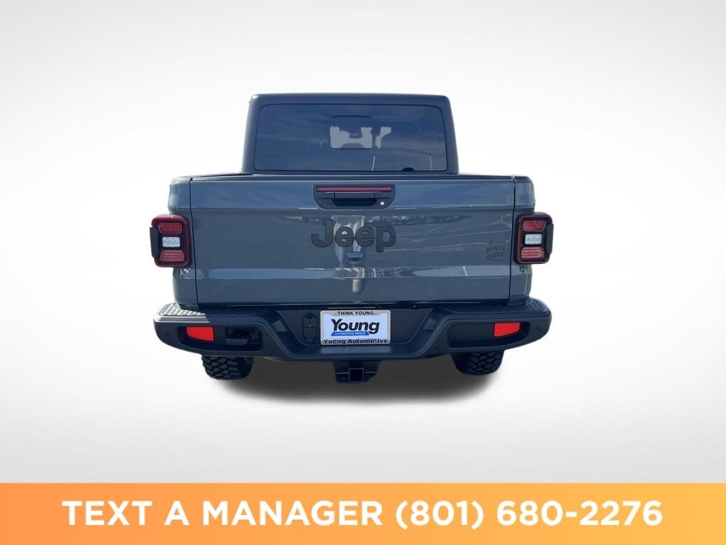 New 2026 Jeep Gladiator WILLYS 4X4 Pickup
