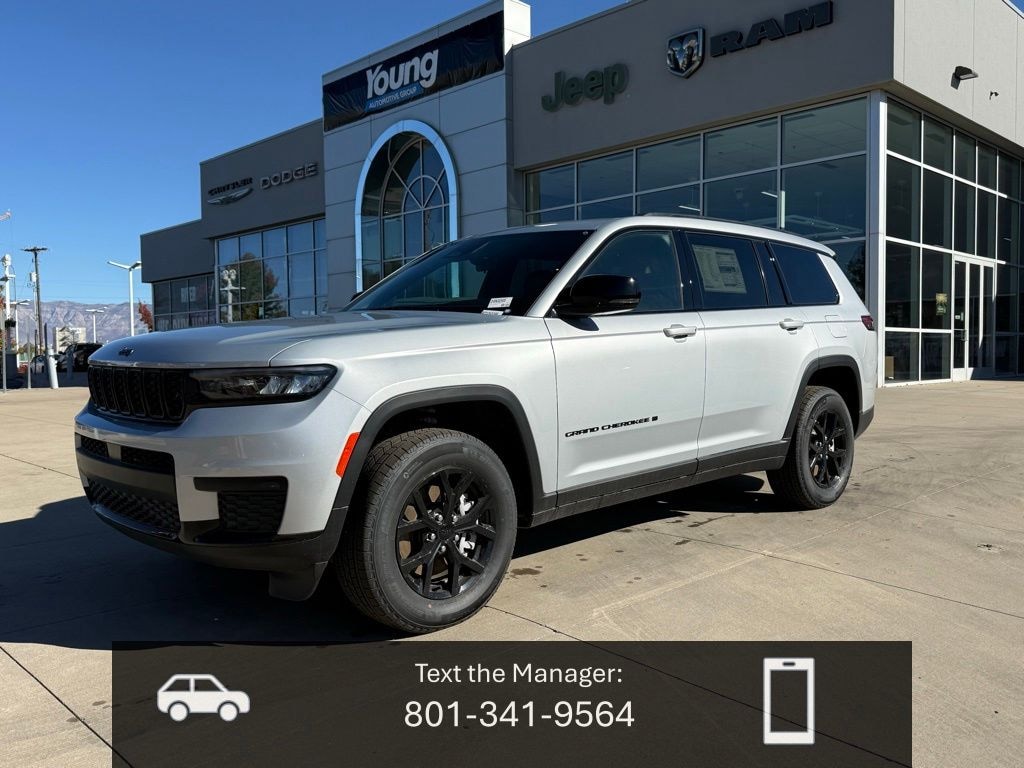 New 2025 Jeep Grand Cherokee L ALTITUDE X 4X4 Sport Utility