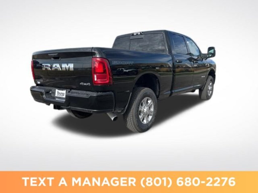 New 2026 Ram 2500 BIG HORN CREW CAB 4X4 6'4 BOX Pickup