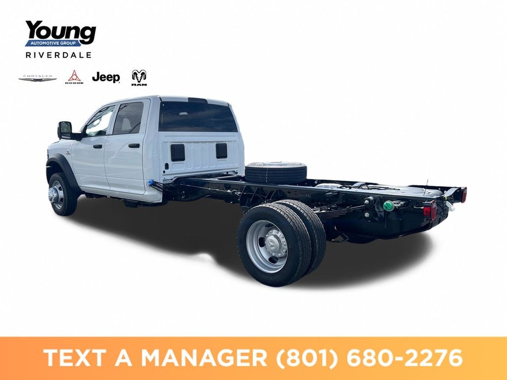 New 2026 Ram 5500 TRADESMAN CHASSIS CREW CAB 4X4 84' CA Pickup