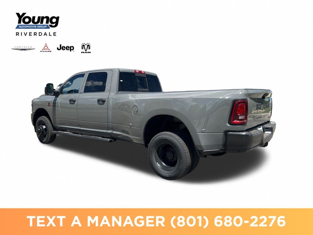 New 2026 Ram 3500 TRADESMAN CREW CAB 4X4 8' BOX Pickup