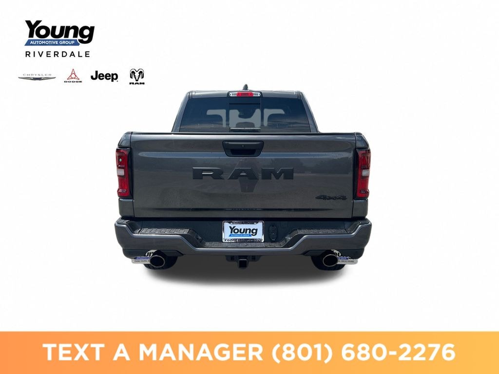 New 2026 Ram 1500 EXPRESS CREW CAB 4X4 5'7 BOX Pickup