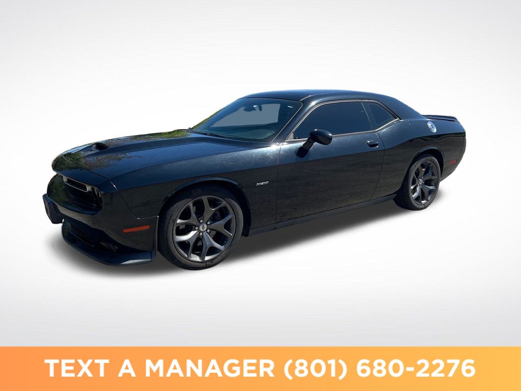 2019 Dodge Challenger R/T's photo