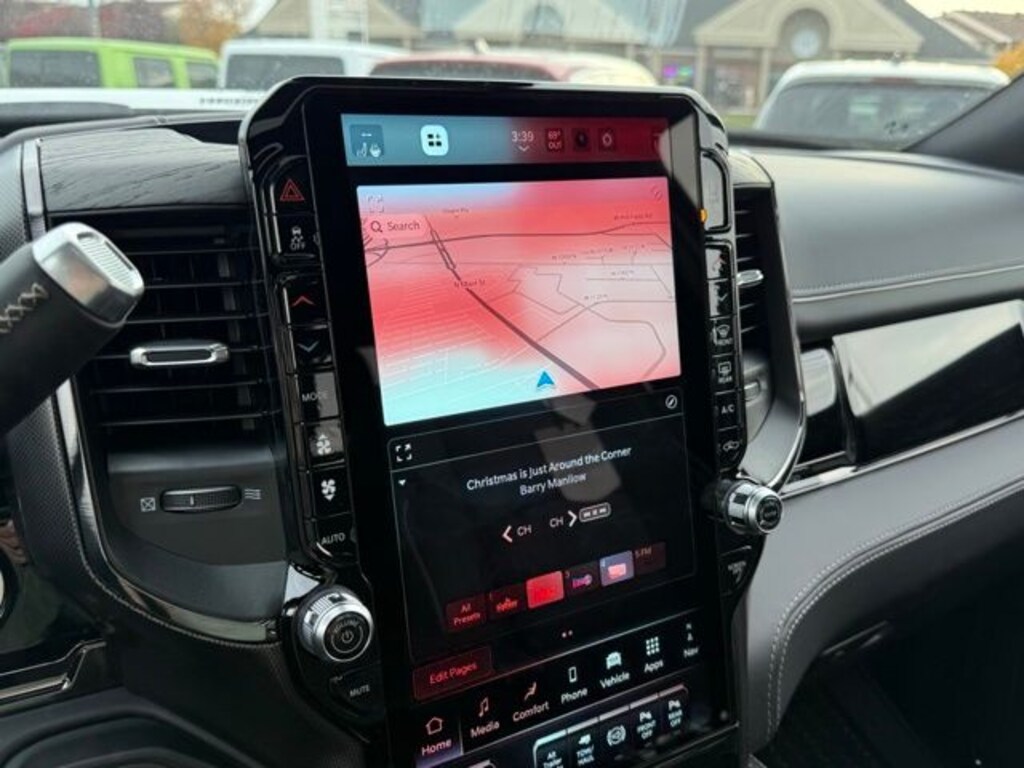 New 2026 Ram 3500 LIMITED CREW CAB 4X4 8' BOX Pickup