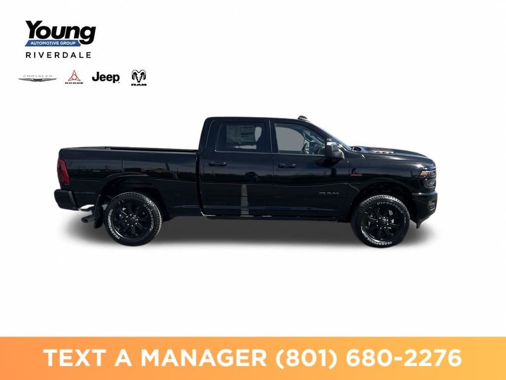 2026 RAM 3500 Laramie - Photo 6