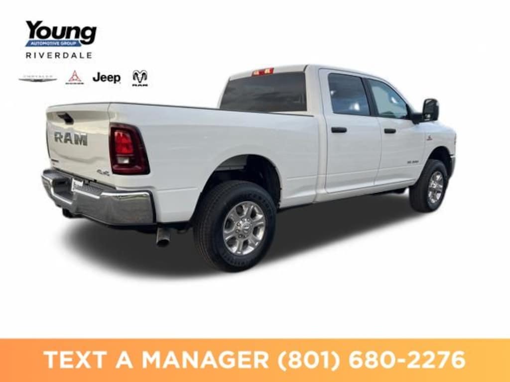 New 2026 Ram 3500 BIG HORN CREW CAB 4X4 6'4 BOX Pickup