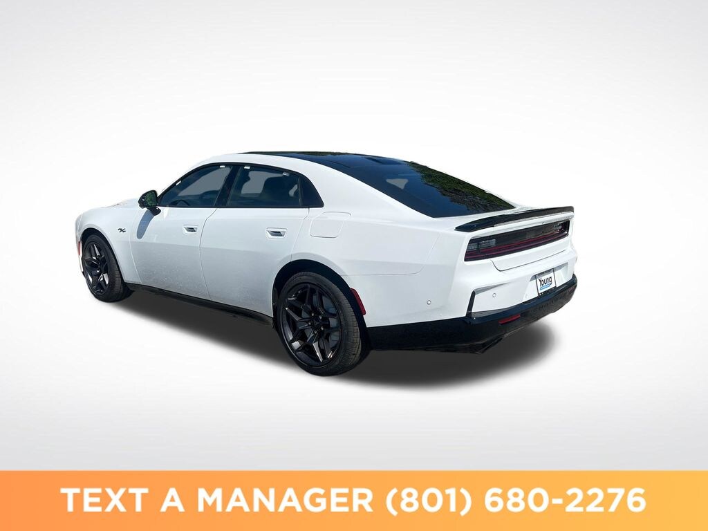 New 2026 Dodge Charger R/T PLUS 4-DOOR AWD Sedan