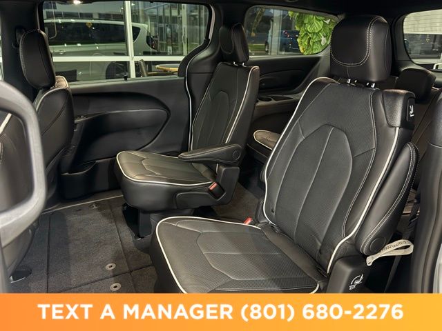 2026 Chrysler Pacifica Limited - Photo 22