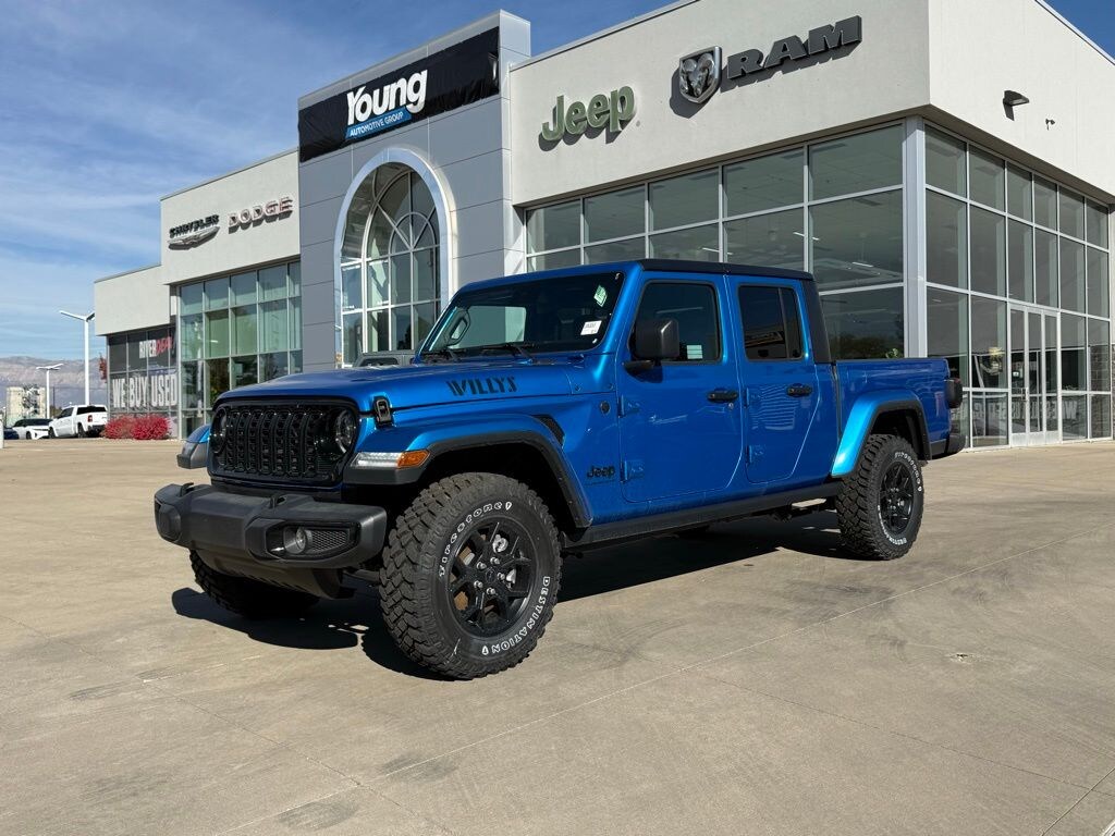 New 2025 Jeep Gladiator WILLYS 4X4 Pickup