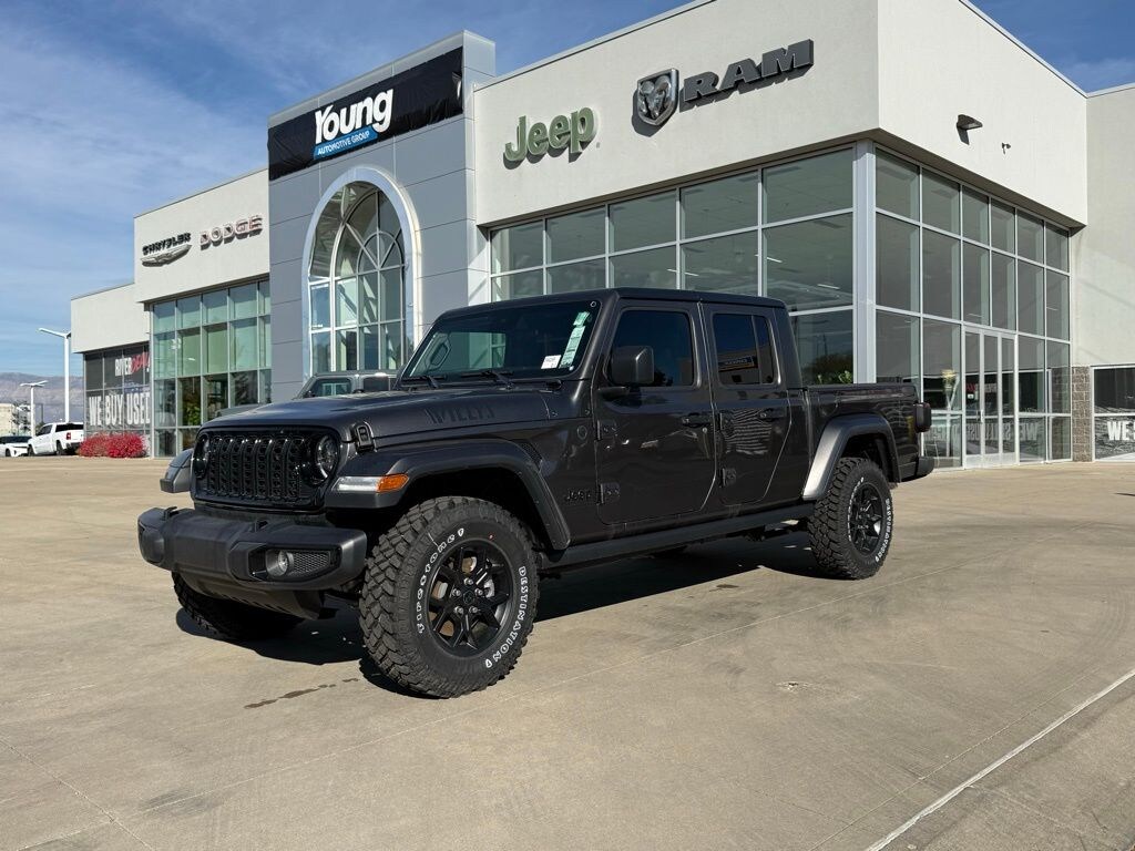 New 2025 Jeep Gladiator WILLYS 4X4 Pickup