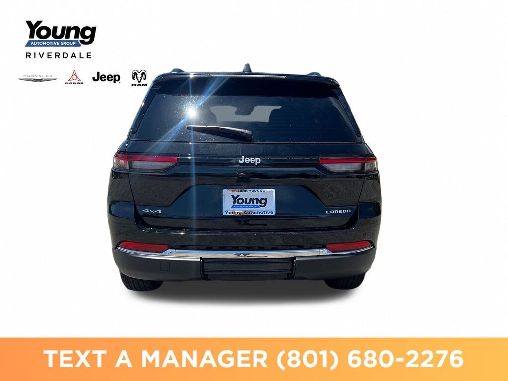 New 2026 Jeep Grand Cherokee LAREDO 4X4 Sport Utility
