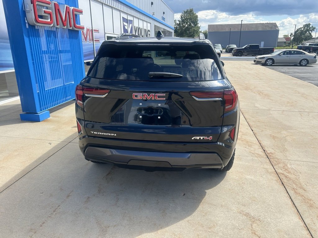 2026 Gmc Terrain AT4 photo 3