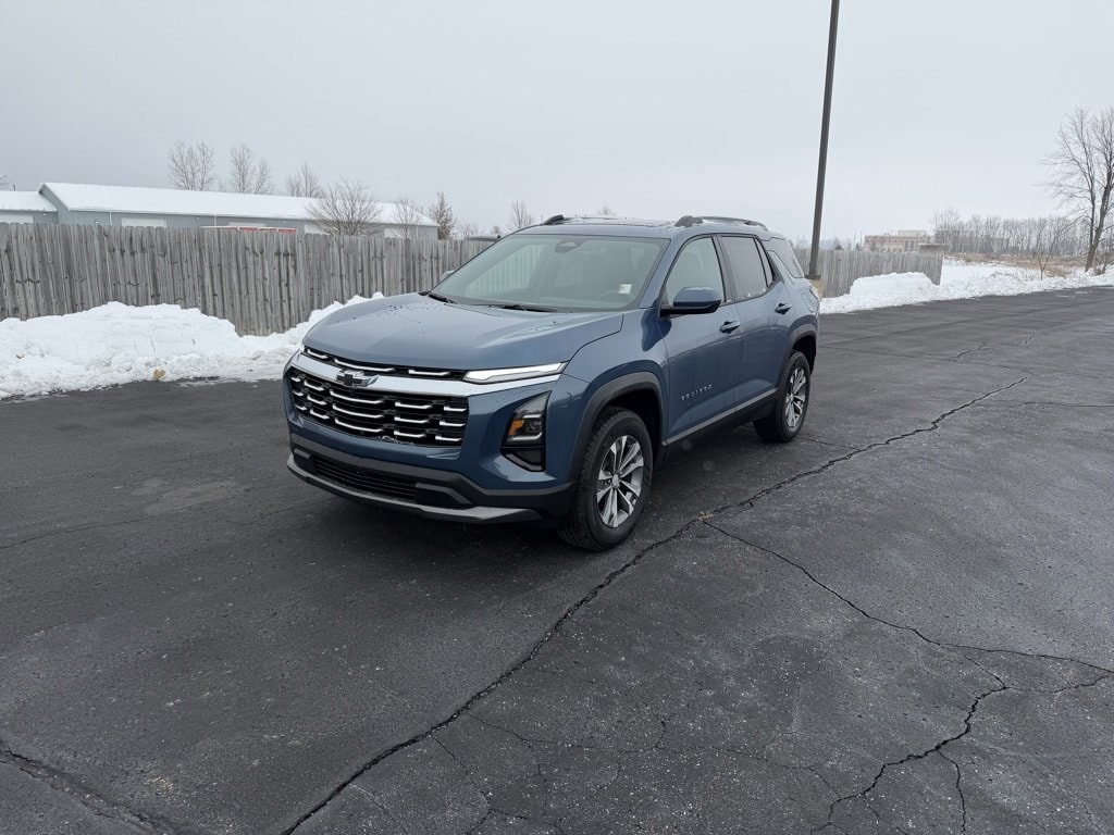 2026 Chevrolet Equinox LT's photo