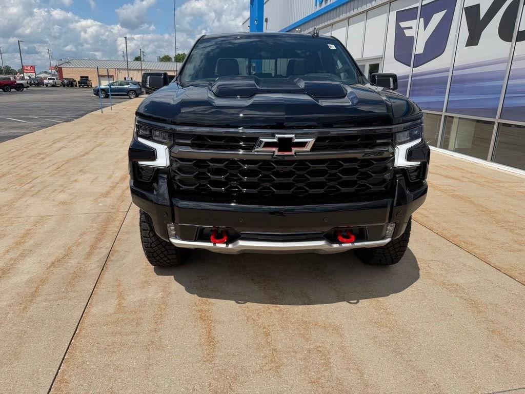2026 Chevrolet Silverado 1500 ZR2 - Photo 8