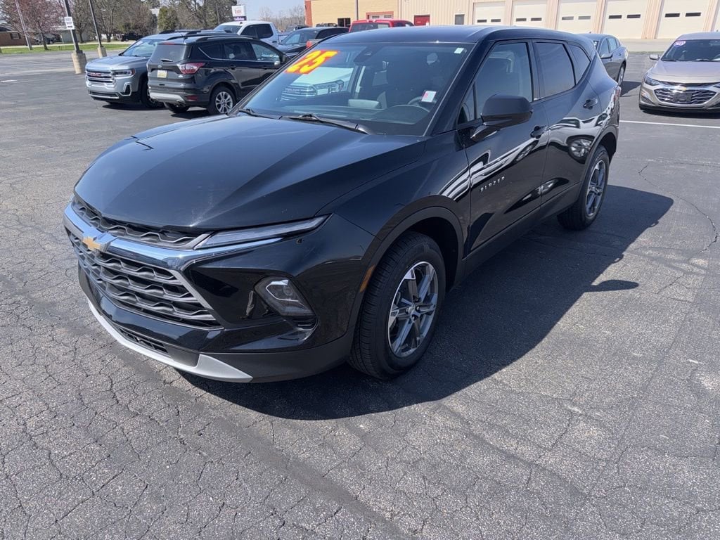 2025 Chevrolet Blazer 2LT - Photo 14