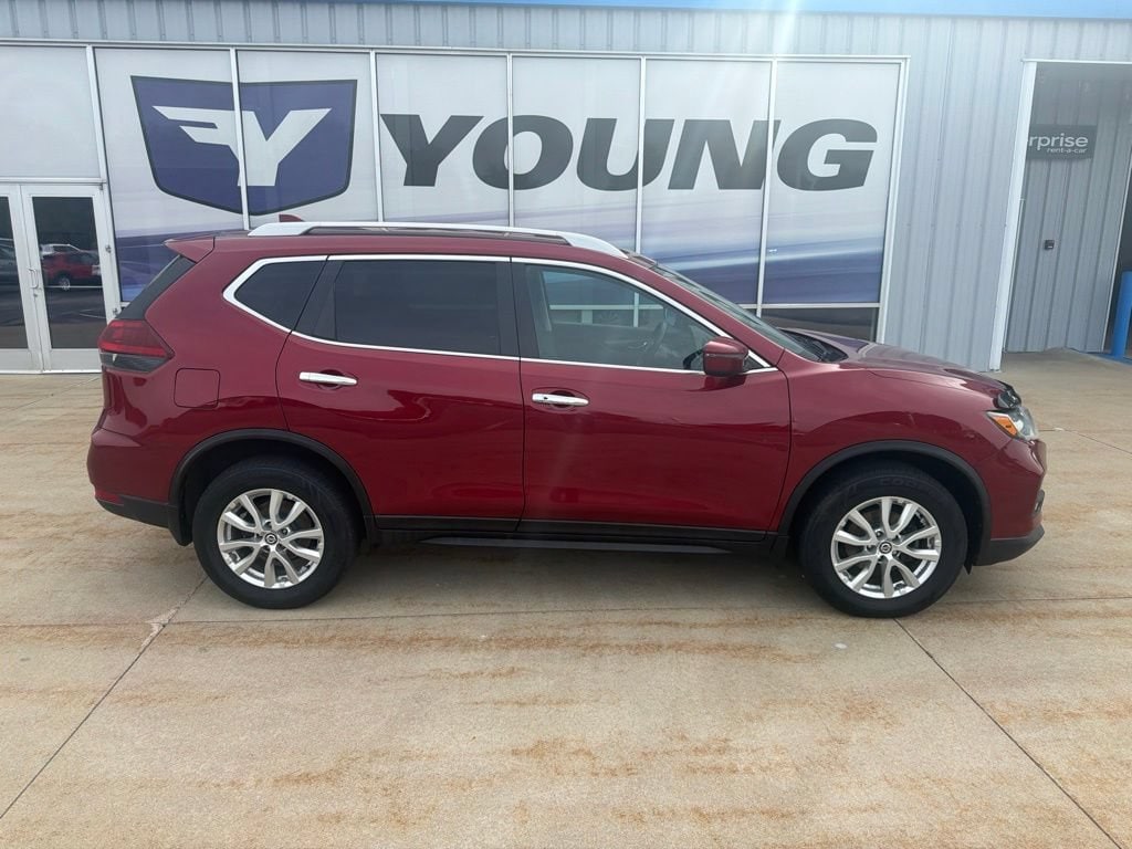 Used 2018 Nissan Rogue S with VIN 5N1AT2MV5JC716580 for sale in Ionia, MI
