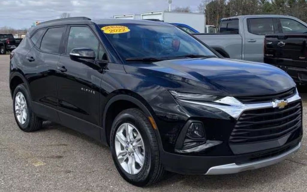 Certified 2022 Chevrolet Blazer 2LT with VIN 3GNKBHR40NS145988 for sale in Ionia, MI