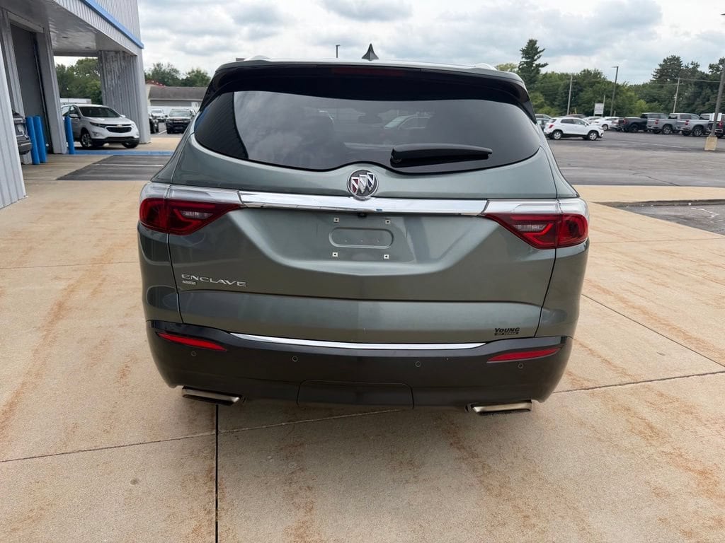 Used 2023 Buick Enclave Essence SUV
