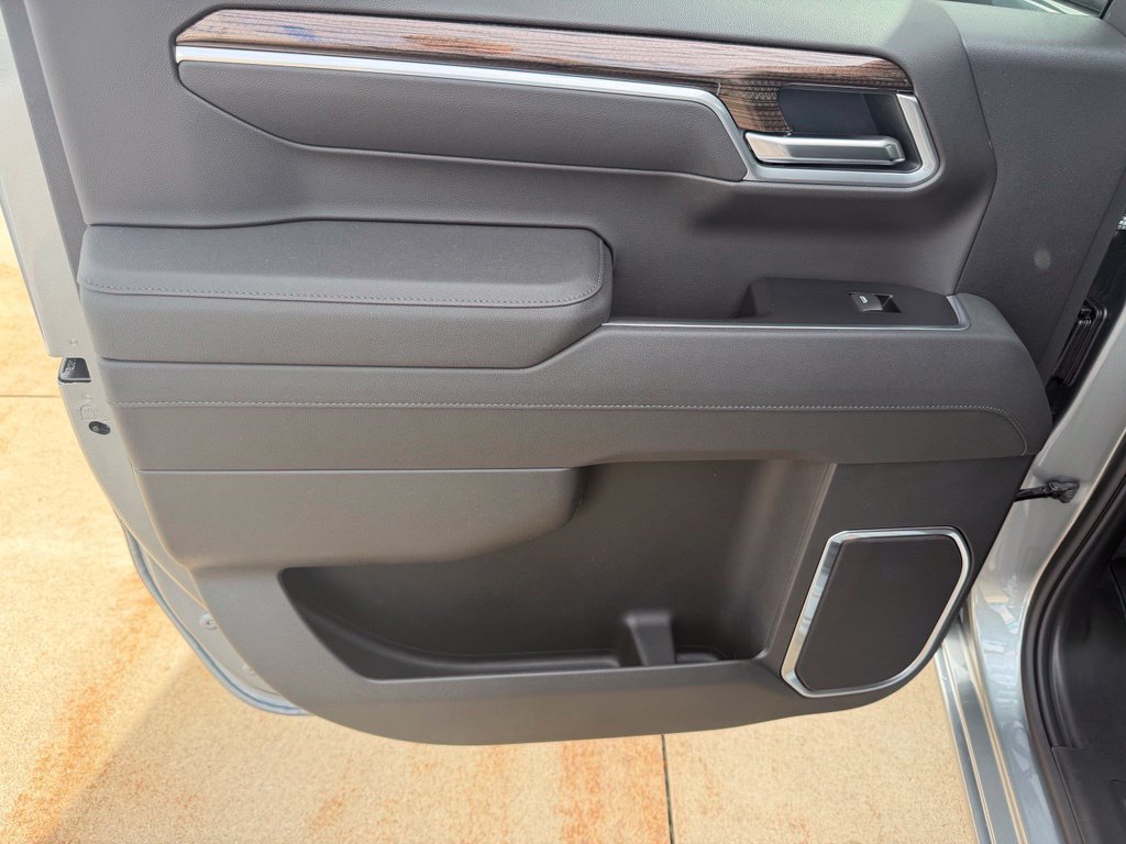 2026 Chevrolet Silverado 1500 LT - Photo 9