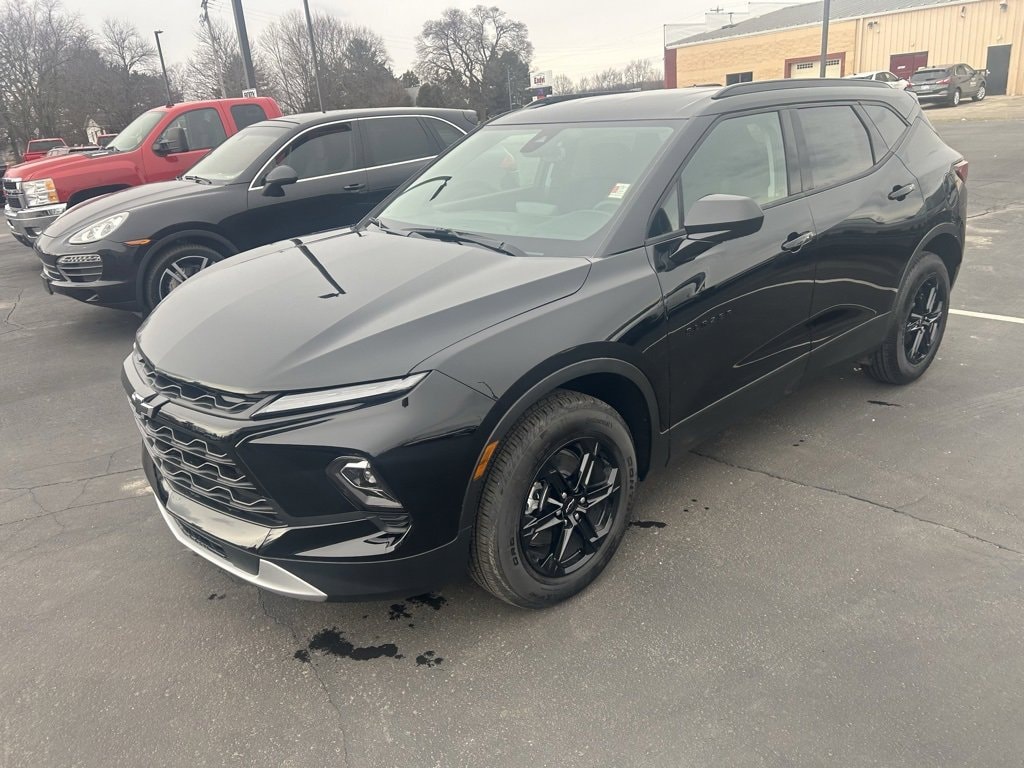 New 2025 Chevrolet Blazer 2LT SUV