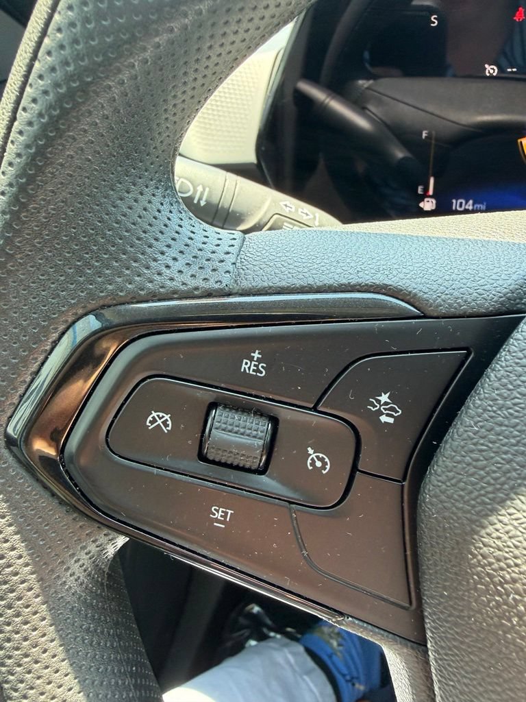 2025 Chevrolet Trax LT - Photo 22