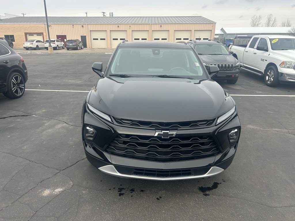 New 2025 Chevrolet Blazer 2LT SUV