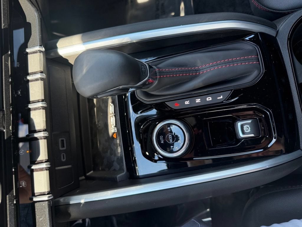 2026 Chevrolet Colorado Z71 - Photo 17