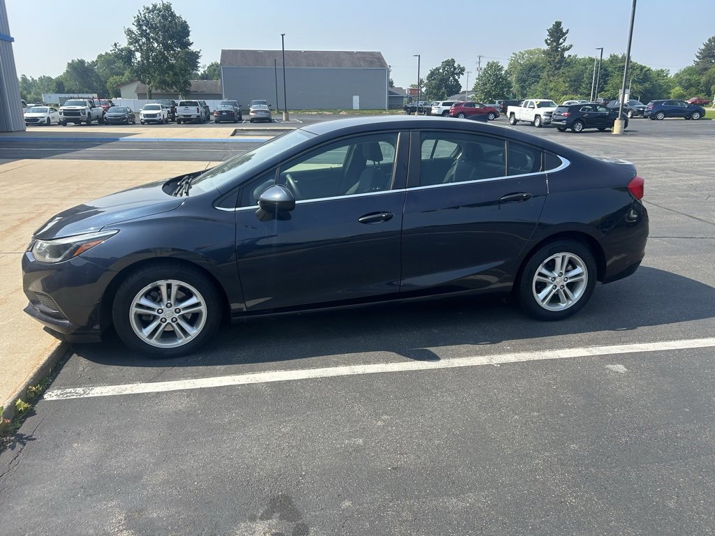 Used 2016 Chevrolet Cruze LT with VIN 1G1BE5SM1G7295109 for sale in Ionia, MI