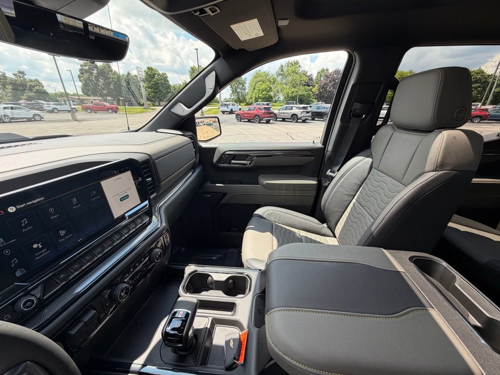 2026 Chevrolet Silverado 1500 ZR2 - Photo 16