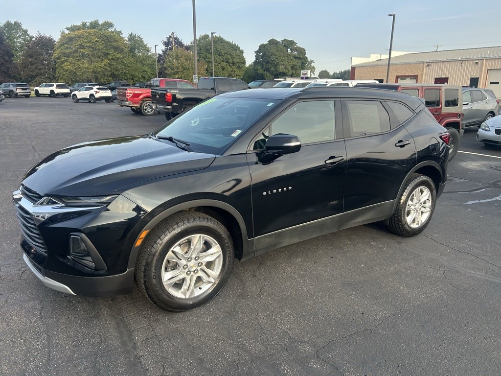 2021 Chevrolet Blazer 2LT photo 2