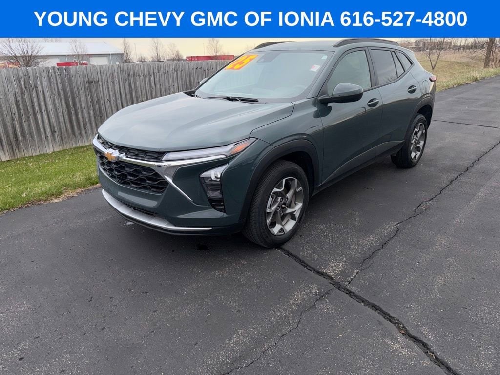 2025 Chevrolet Trax SUV 