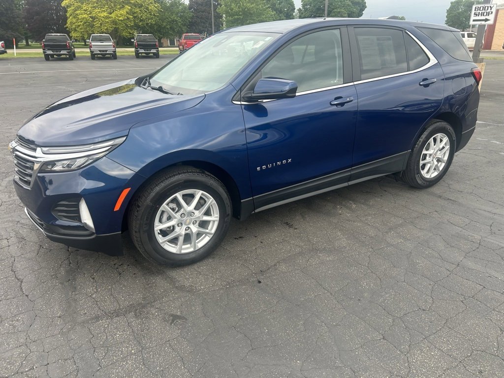Certified 2022 Chevrolet Equinox LT with VIN 3GNAXKEV1NL302480 for sale in Ionia, MI