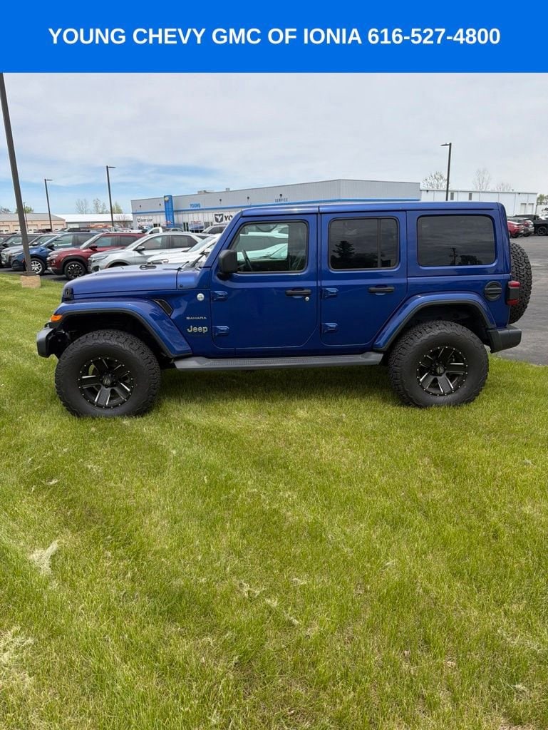 2019 Jeep Wrangler Sahara's photo