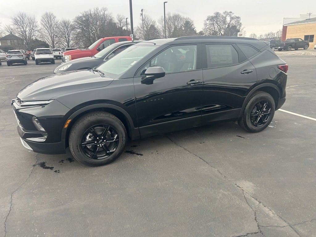 New 2025 Chevrolet Blazer 2LT SUV