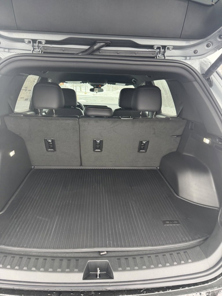 2026 Gmc Terrain AT4 photo 4