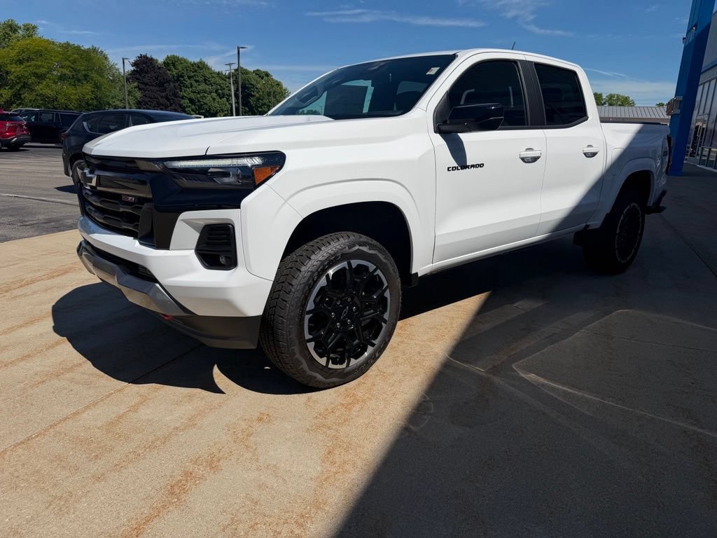 2026 Chevrolet Colorado Z71 - Photo 8