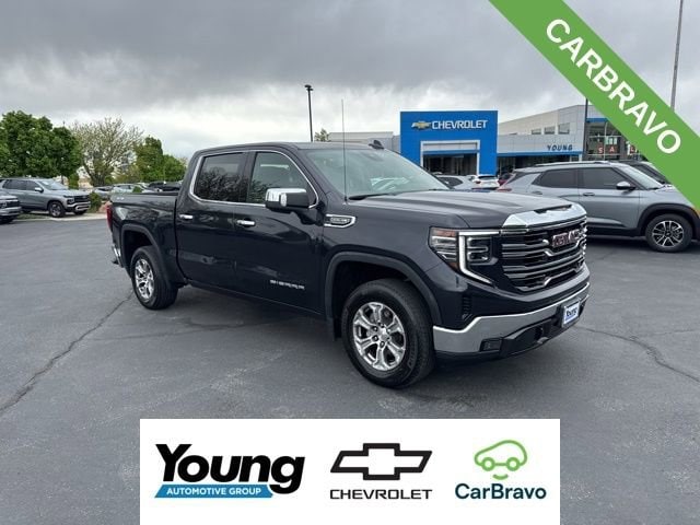 2024 GMC Sierra 4WD Crew Cab Short Box SLT's photo