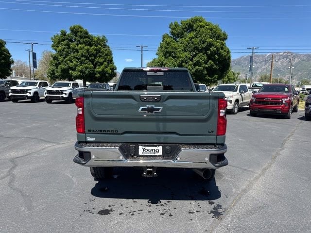 2026 Chevrolet Silverado 3500 HD LT - Photo 6
