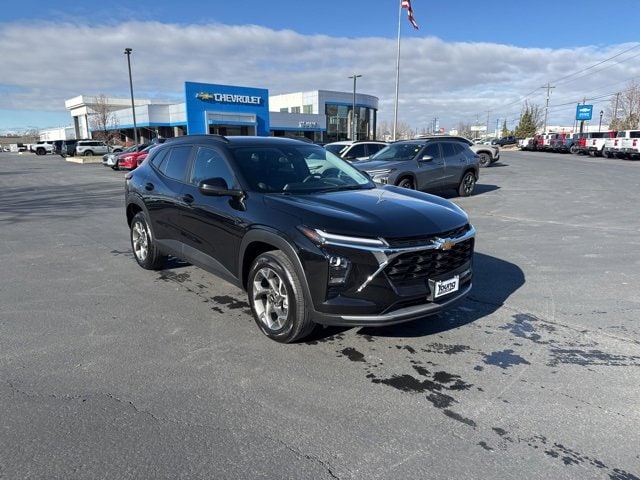 2025 Chevrolet Trax LT's photo